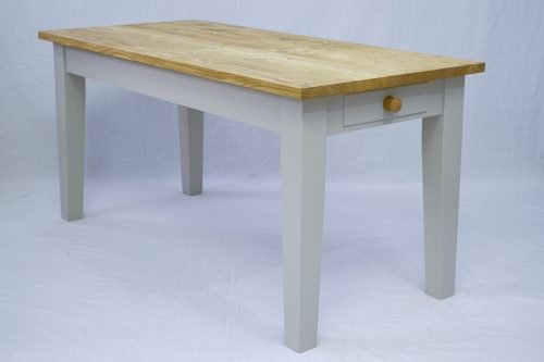 Tapered leg table